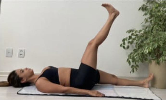 Decúbito dorsal elevar a perna dir